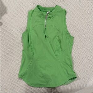 Green Sleeveless Golf Top